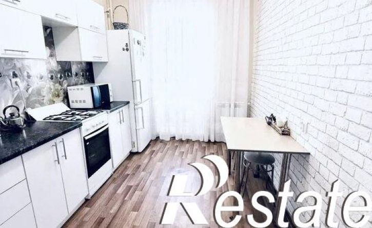 2-комн квартира улица Рината Галеева, 33,  д. 33