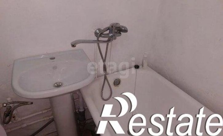 2-комн квартира улица Хади Такташа, 38,  д. 38