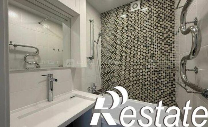2-комн квартира проспект Ямашева, 27,  д. 27