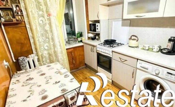 3-комн квартира улица Вали Хазиева, 3,  д. 3