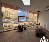 офис 215 кв м Гвардейская улица, 54 к1