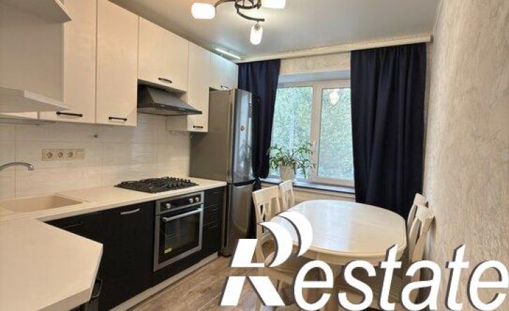 3-комн квартира проспект Ямашева, 54 к1,  д. 54 к1