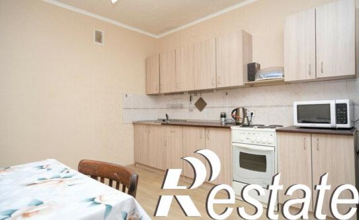 4-комн квартира проспект Победы, 78,  д. 78