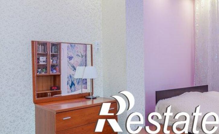 4-комн квартира Чистопольская улица, 38,  д. 38