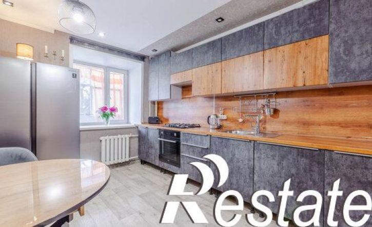3-комн квартира улица Академика Королёва, 71,  д. 71