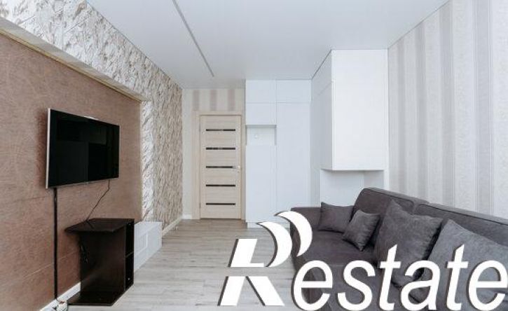 2-комн квартира улица Декабристов, 113,  д. 113