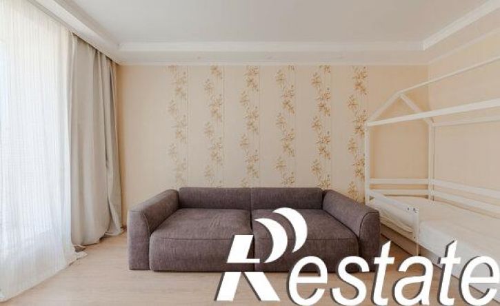 2-комн квартира улица Салиха Батыева, 1,  д. 1