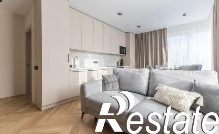 3-комн квартира улица Новаторов, 8А,  д. 8А