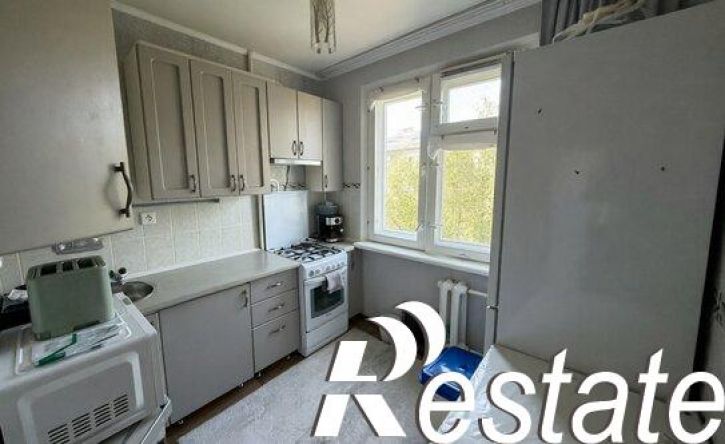 2-комн квартира улица Короленко, 69,  д. 69