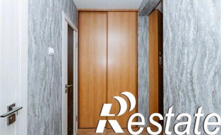 2-комн квартира проспект Победы, 100,  д. 100