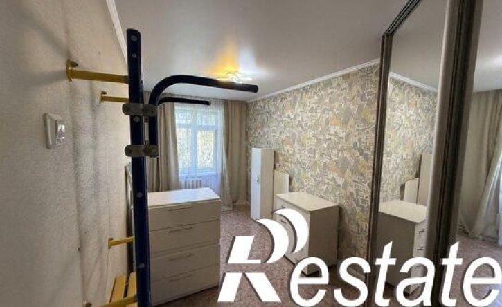 2-комн квартира улица Короленко, 69,  д. 69