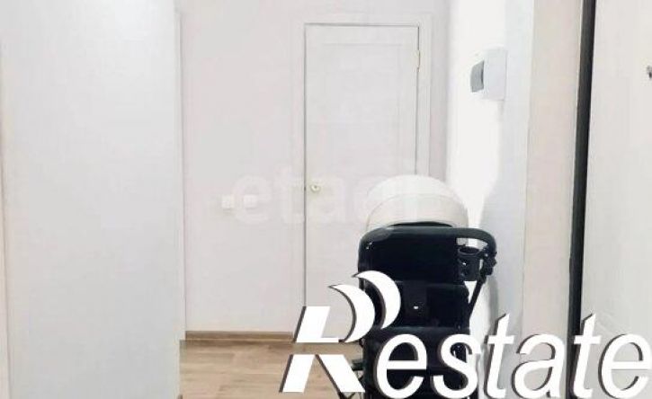 3-комн квартира улица Автомобилистов, 5,  д. 5