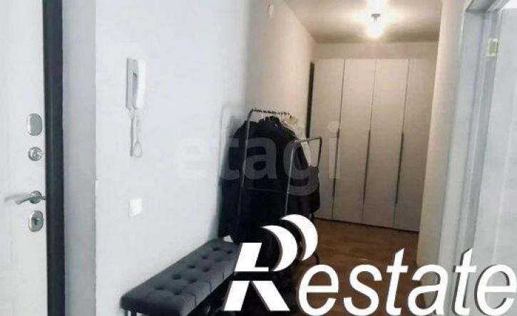 3-комн квартира улица Автомобилистов, 5,  д. 5