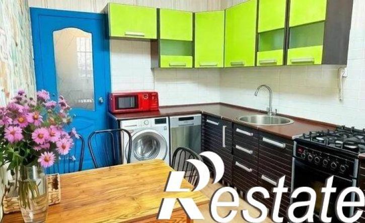 2-комн квартира проспект Строителей, 20А,  д. 20А