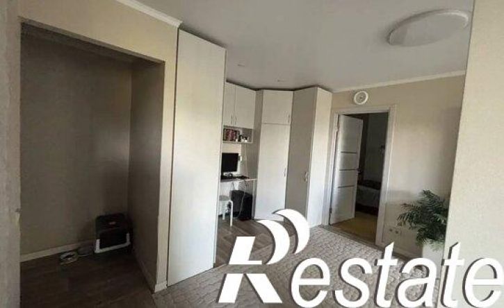 2-комн квартира улица Академика Кирпичникова, 21,  д. 21