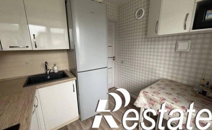 2-комн квартира улица Академика Кирпичникова, 21,  д. 21