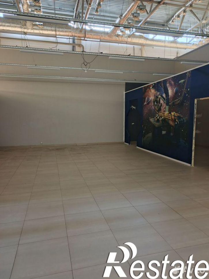 Торговое помещение проспект Яшьлек, 14,  д. 14
