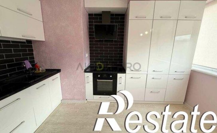 2-комн квартира проспект Сююмбике, 40 бл11,  д. 40 бл11