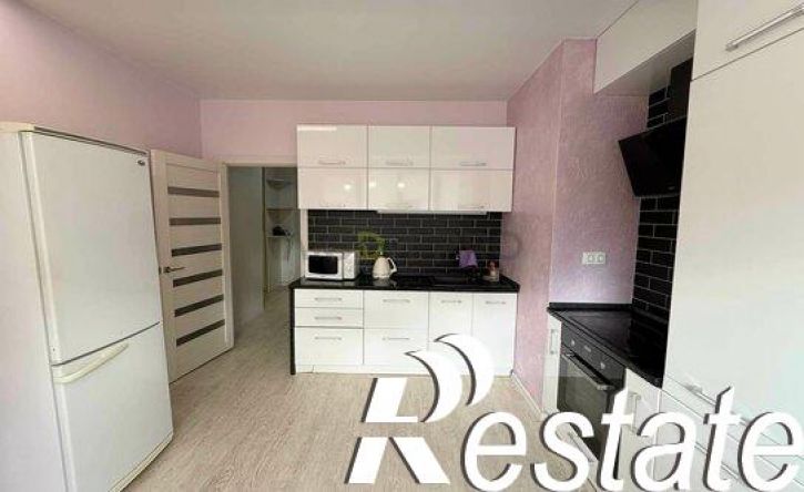 2-комн квартира проспект Сююмбике, 40 бл11,  д. 40 бл11
