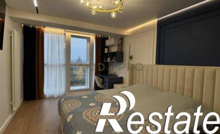 3-комн квартира улица Раскольникова, 65А,  д. 65А