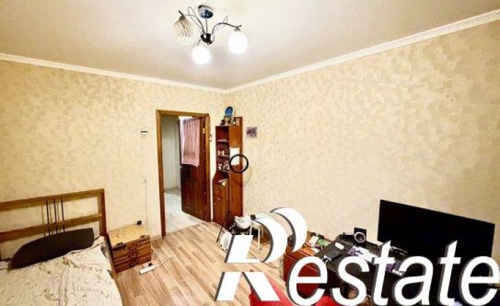 3-комн квартира Чистопольская улица, 61,  д. 61