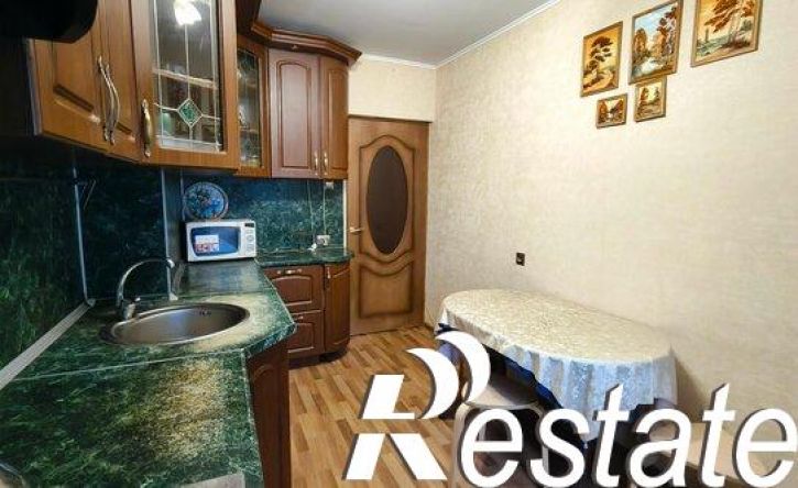 3-комн квартира улица Лукина, 16,  д. 16