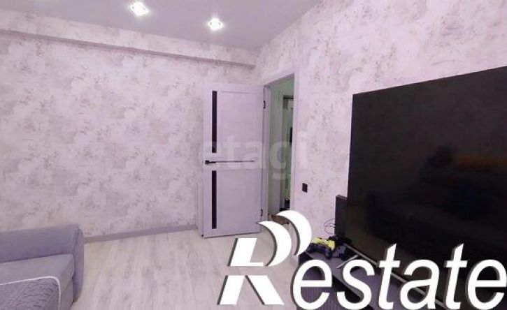2-комн квартира проспект Яшьлек, 8Е,  д. 8Е