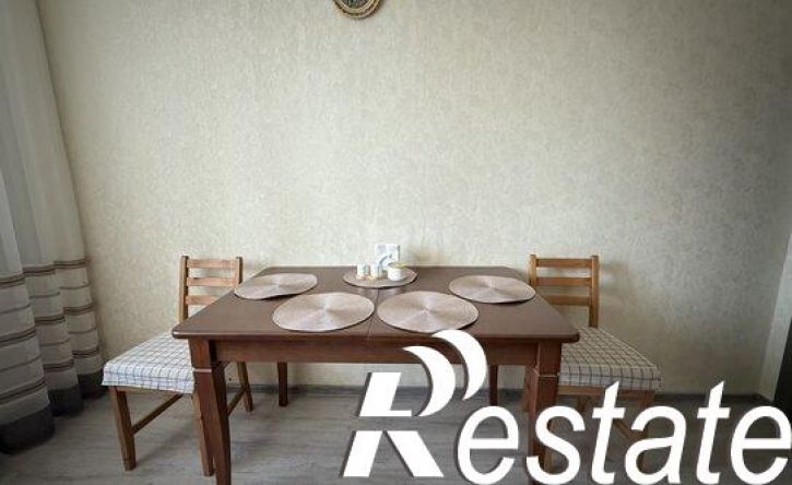 2-комн квартира улица Космонавтов, 6В,  д. 6В