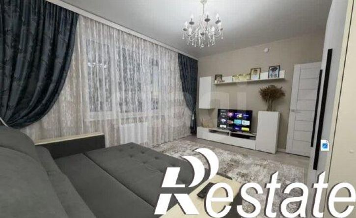 2-комн квартира улица Раскольникова, 5Г,  д. 5Г