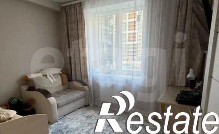 2-комн квартира улица Раскольникова, 5Г,  д. 5Г
