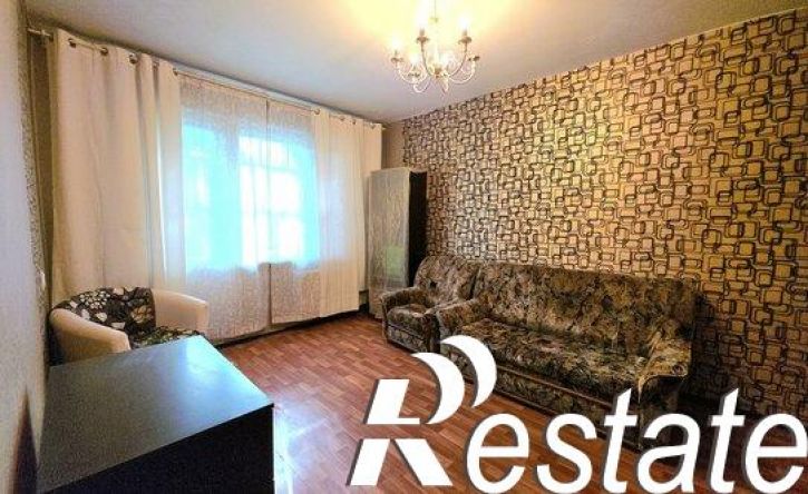 2-комн квартира улица Декабристов, 107,  д. 107