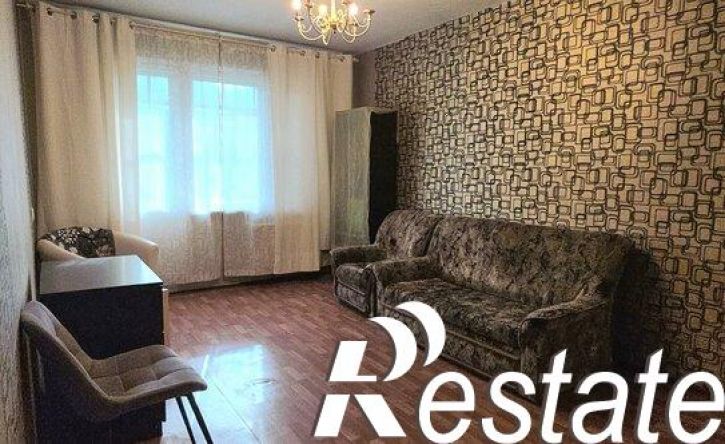2-комн квартира улица Декабристов, 107,  д. 107