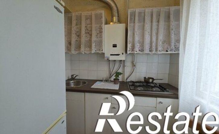 2-комн квартира улица Декабристов, 107,  д. 107