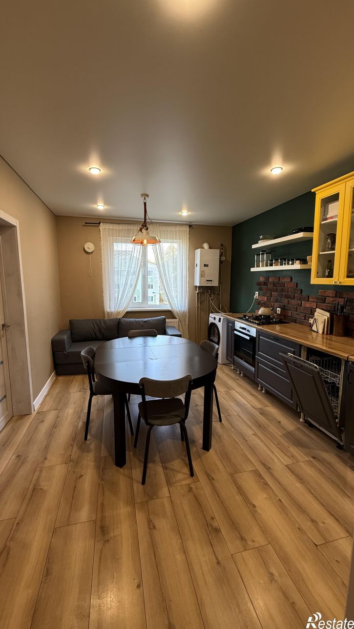 3-комн квартира Куюки ул 6 квартал , 25