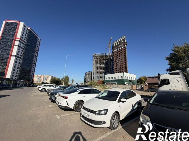 Торговое помещение улица Аделя Кутуя, 130,  д. 130