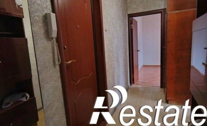 2-комн квартира улица Юлиуса Фучика, 129,  д. 129