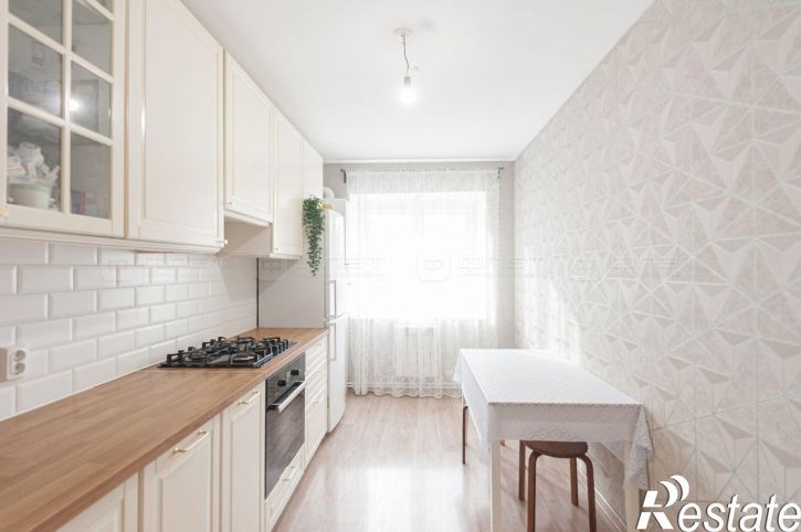 3-комн квартира ул. Ясная поляна, дом 17