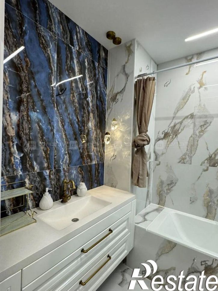 3-комн квартира ул. Счастливая, дом 8