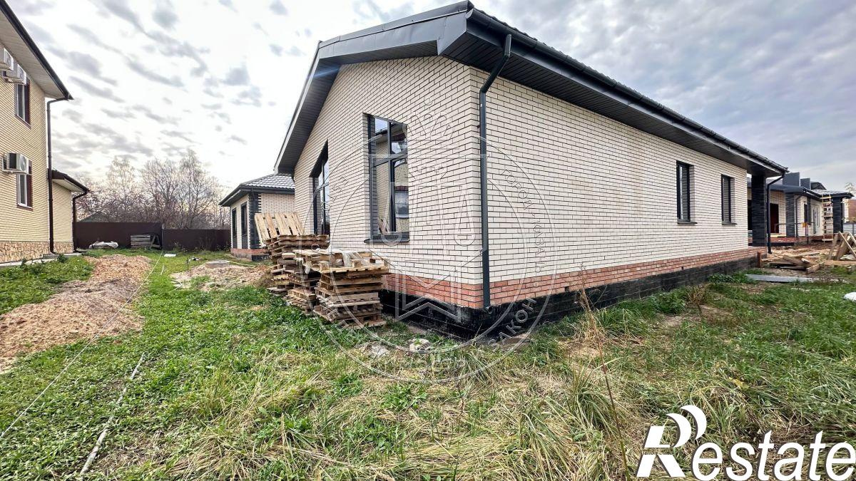 Купить дачу, дом, коттедж за 13 000 000 рублей на Поперечная ул, 5г