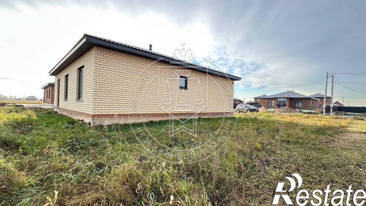 Купить дачу, дом, коттедж за 10 400 000 рублей на Залесная ул, 42