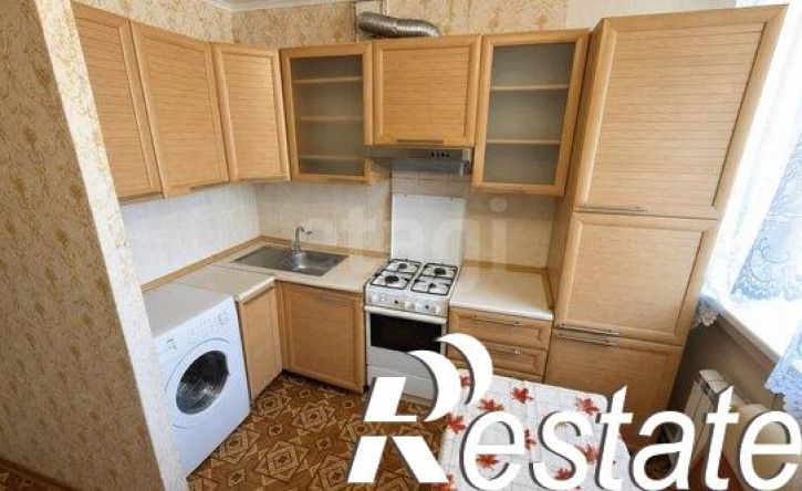 2-комн квартира улица Декабристов, 113,  д. 113